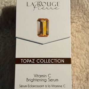 La Rouge Pierre Vitamin C Brightening Serum